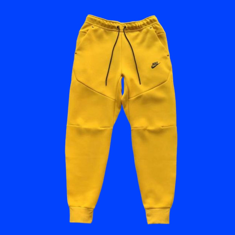 CONJUNTO NIKE SPORTSWEAR TECH FLEECE