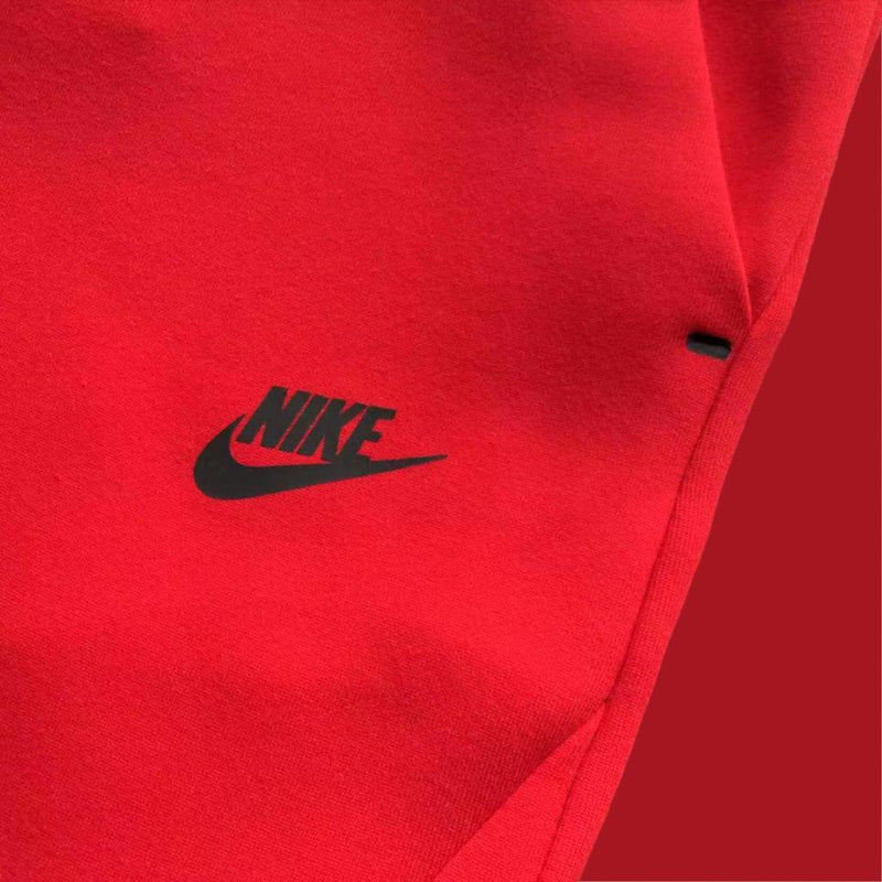 CONJUNTO NIKE SPORTSWEAR TECH FLEECE