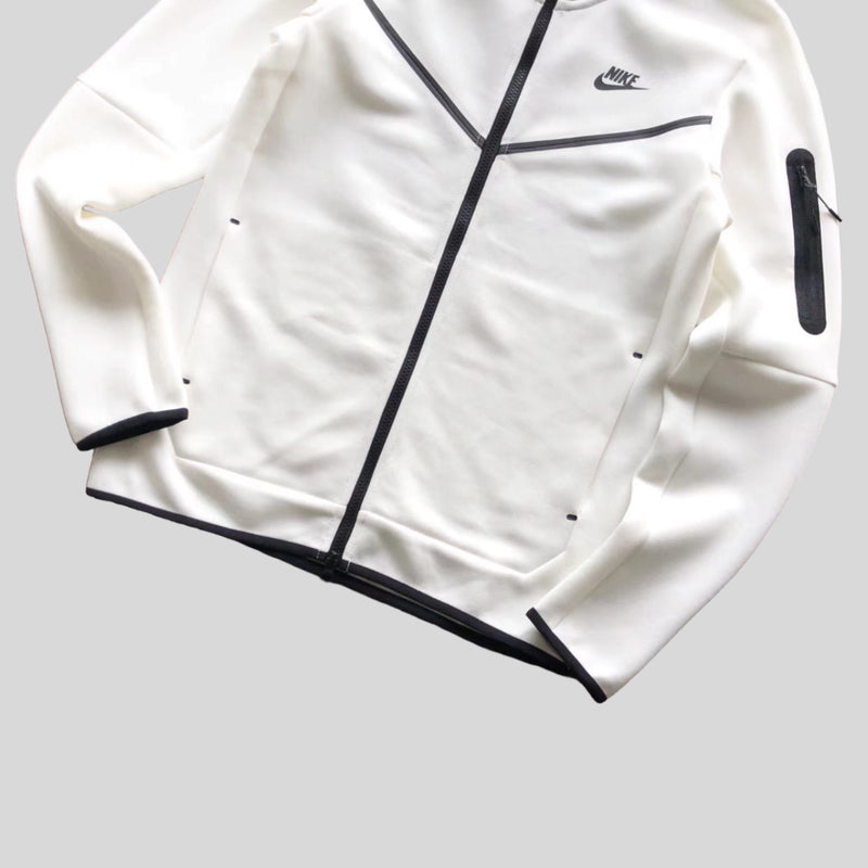 JAQUETA NIKE SPORTSWEAR TECH FLEECE