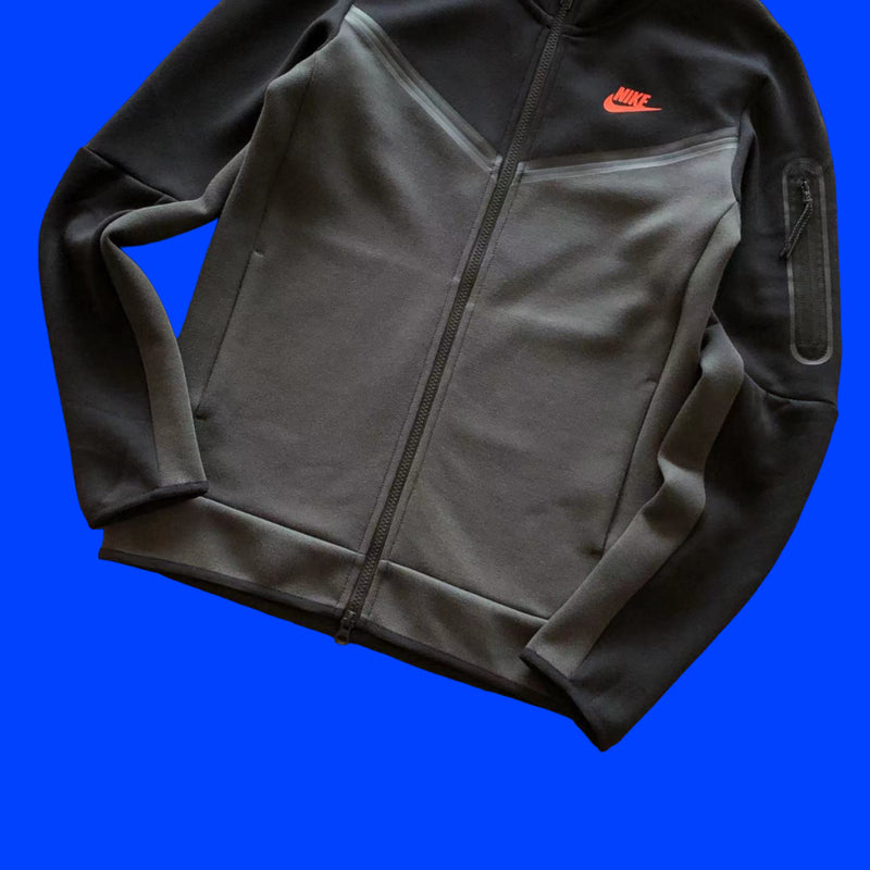 JAQUETA NIKE SPORTSWEAR TECH FLEECE