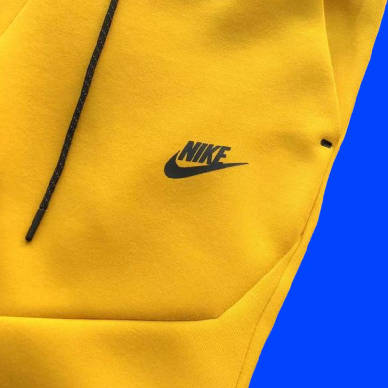 CONJUNTO NIKE SPORTSWEAR TECH FLEECE