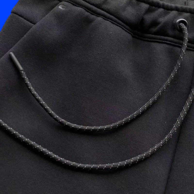 BERMUDA NIKE TECH FLEECE MOLETOM "PRETO"