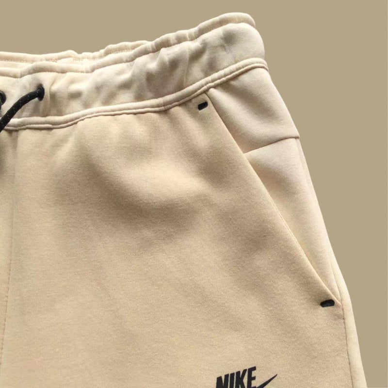 CONJUNTO NIKE SPORTSWEAR TECH FLEECE