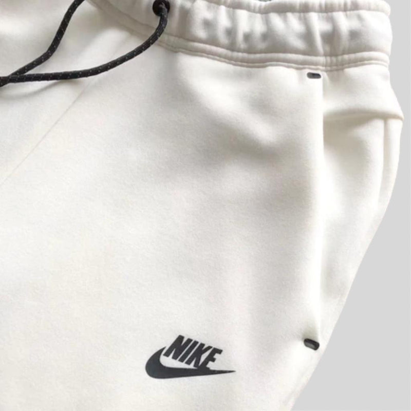 CONJUNTO NIKE SPORTSWEAR TECH FLEECE