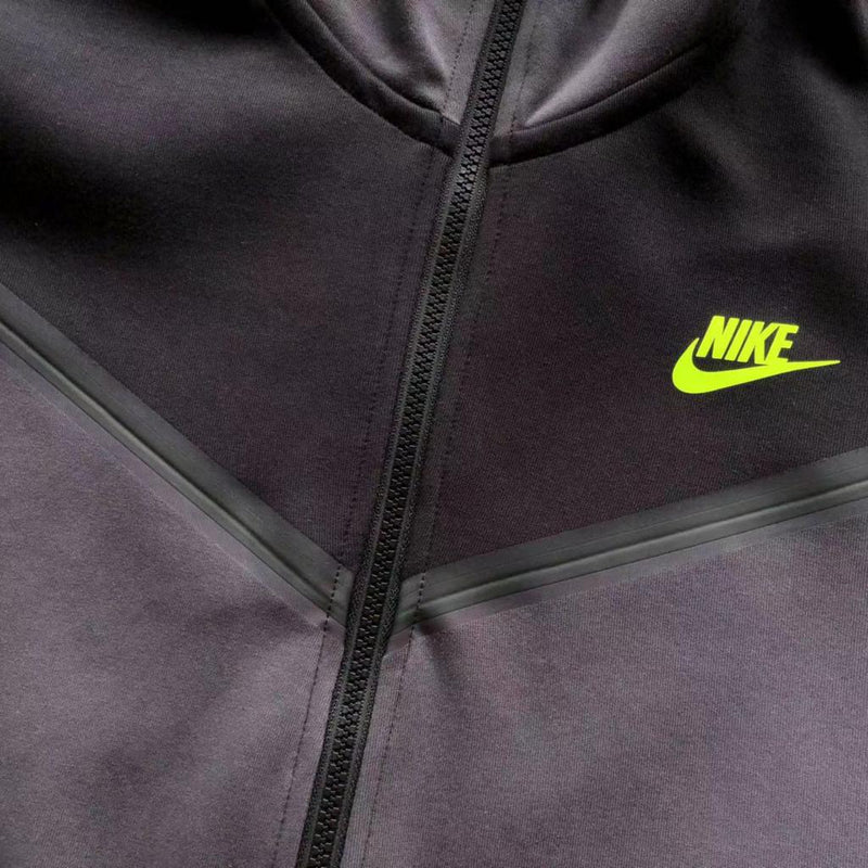 CONJUNTO NIKE SPORTSWEAR TECH FLEECE