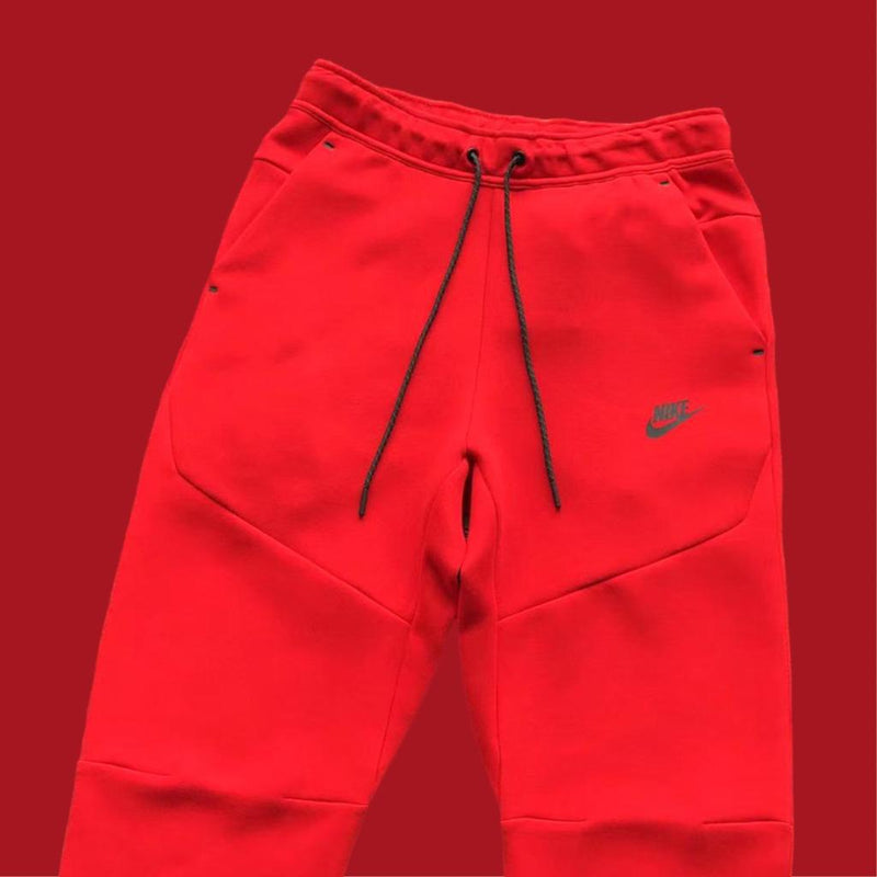 CONJUNTO NIKE SPORTSWEAR TECH FLEECE